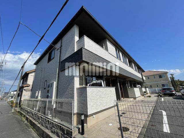 ナリッシュ トロワ