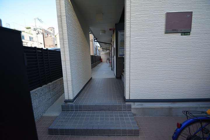 レオパレス勝山