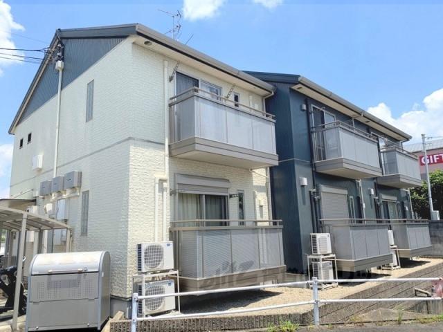 クレストハウス