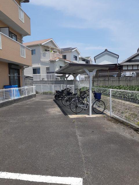 ベルクール末広
