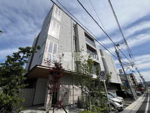HERITAGE NAKAI MANOIR