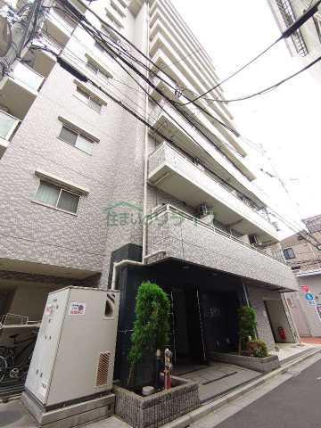 プレール・ドゥーク西大島駅前
