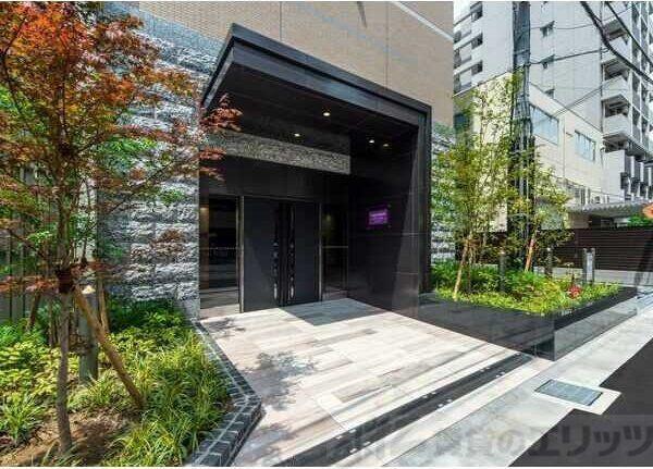 S-RESIDENCE江坂ALEGRIA