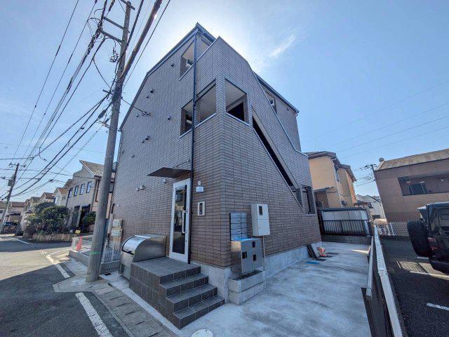 APARTAMENTO アリビオ柏