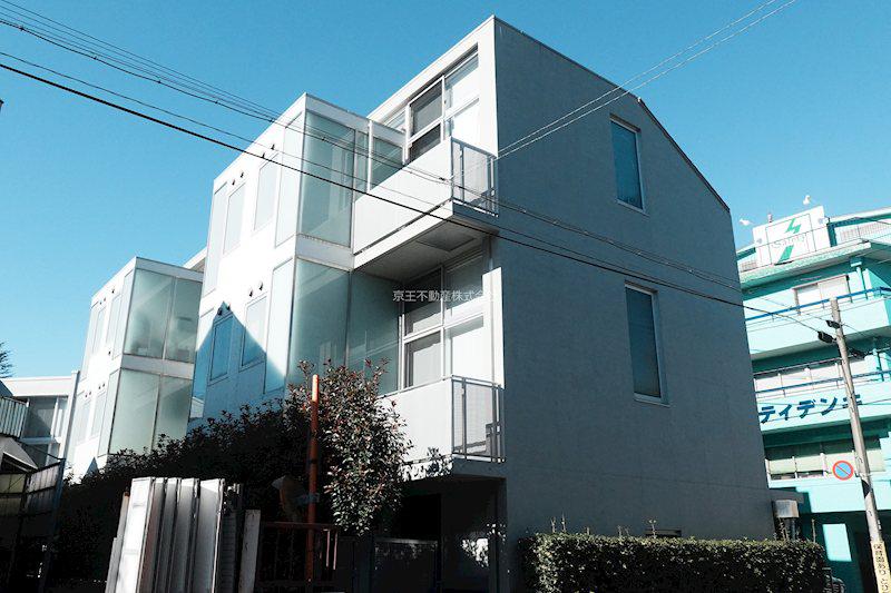 HI-ROOMS哲学堂