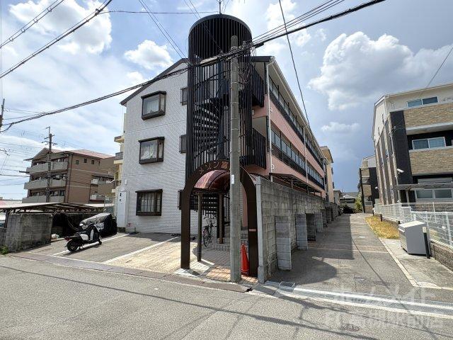 メゾン富田(2DK/3階)