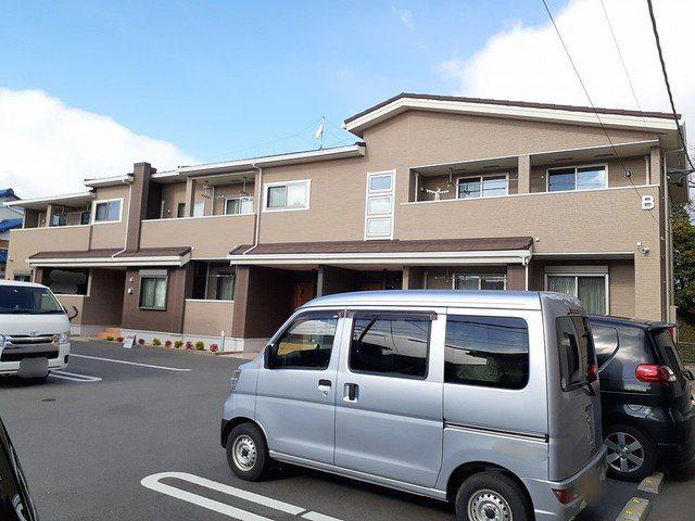 コリーヌ日永西 B