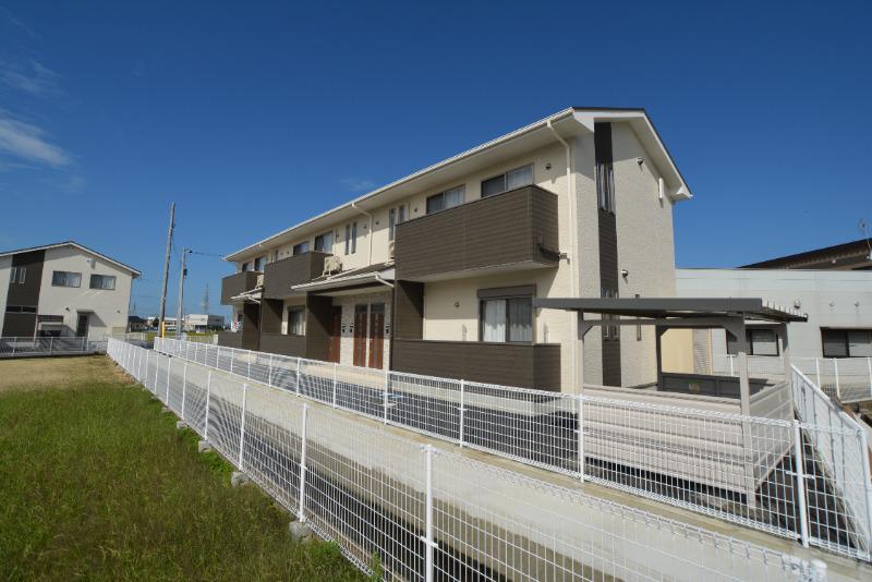 吉岡道下ハイツ2号地(1LDK/2階)