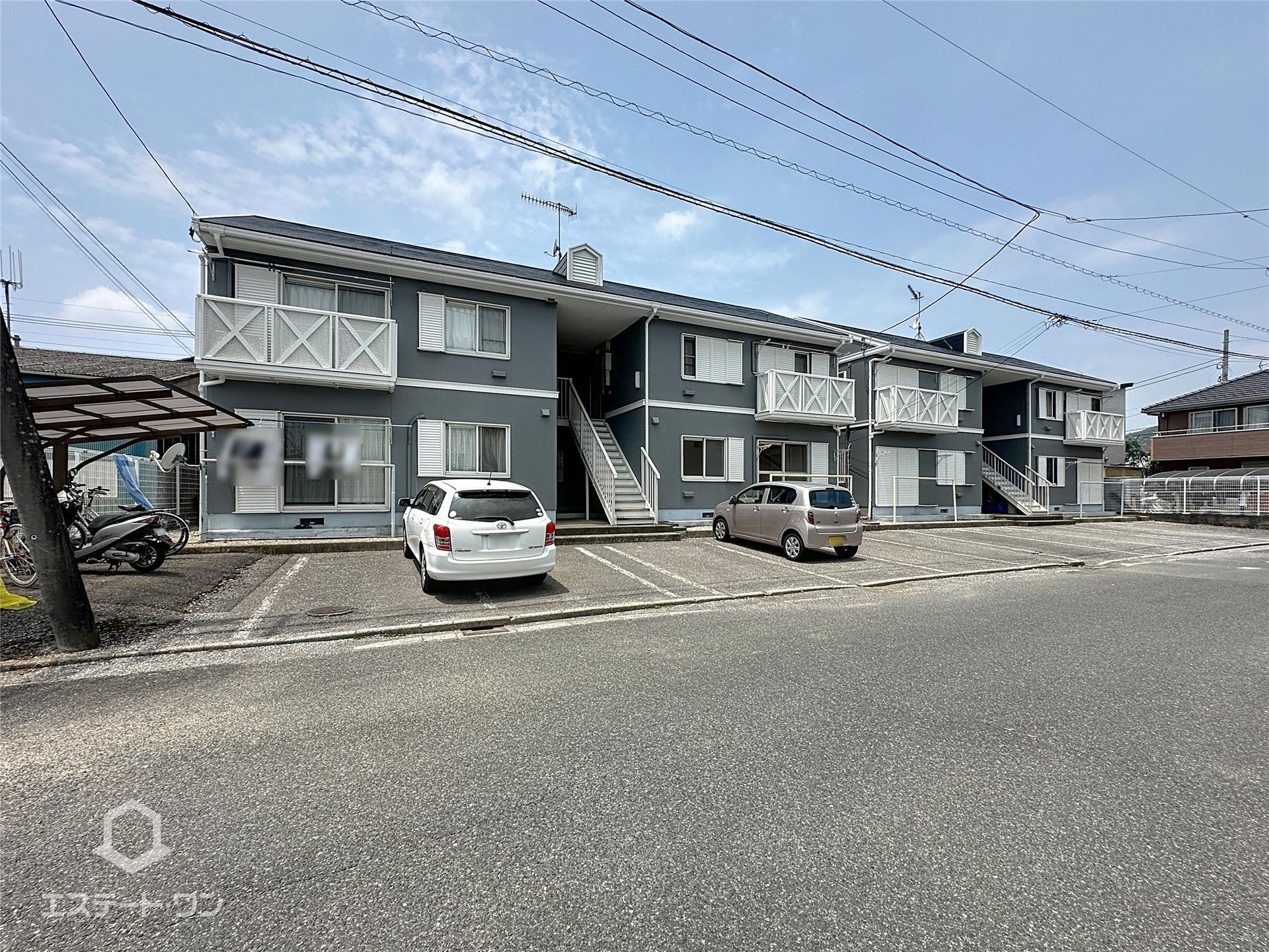 ラフォーレ山川