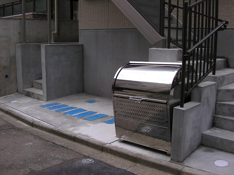 コンフォール