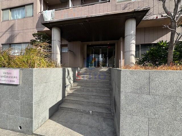 ヴェルデュール南桜塚