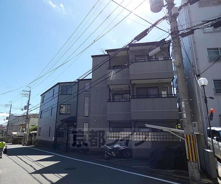 御室ガーデンハイツ