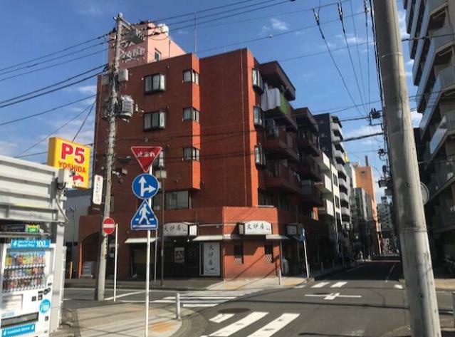ドミナス・イセザキ