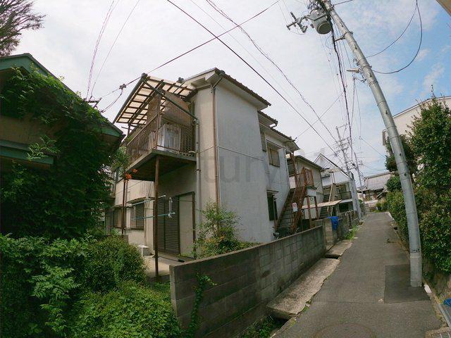 阪急宝塚線 石橋阪大前駅 徒歩10分  築42年