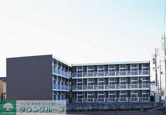 レオパレスグランパルク小柳