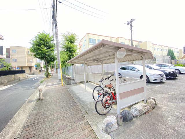 ハイツ草薙