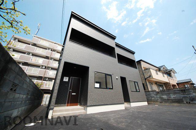 AVANCO・LEAO