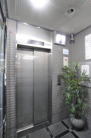 ヴァンシス難波南