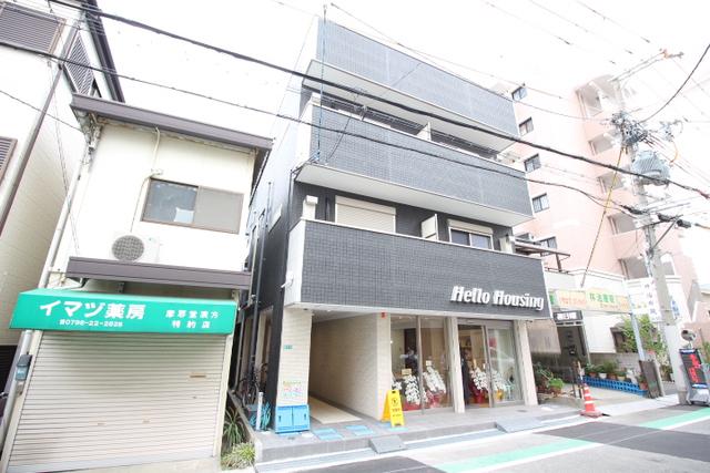 プレジール今津駅前