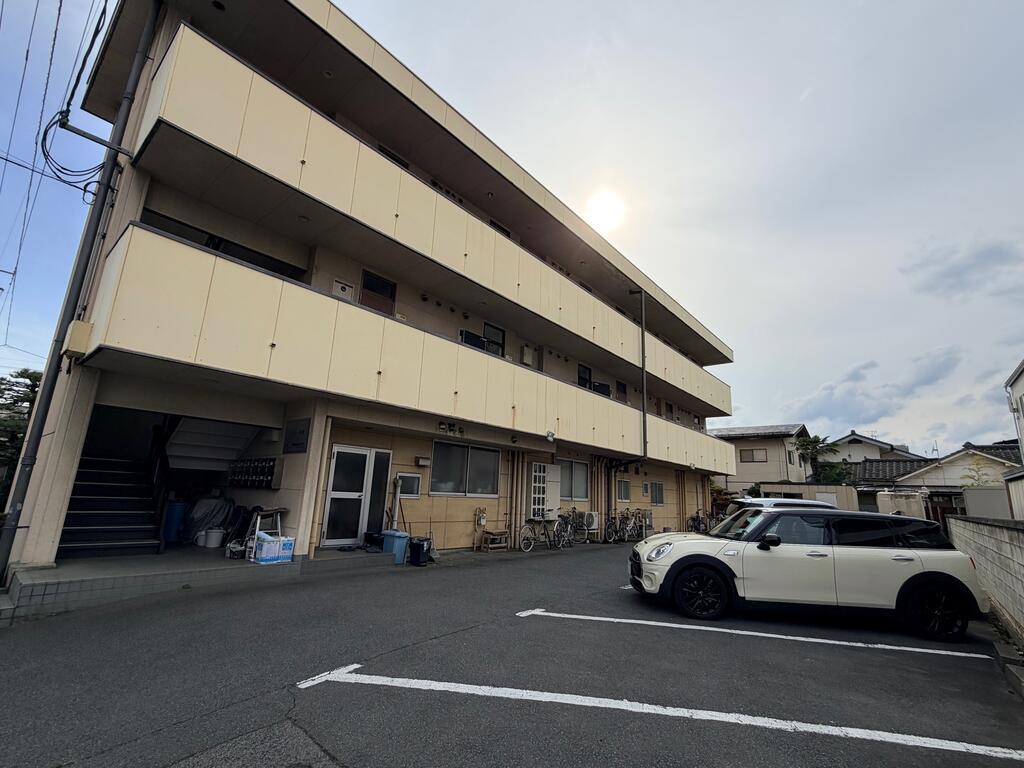 デイジー東原