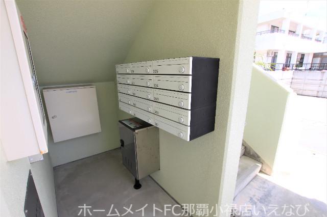 ハッピースクエア