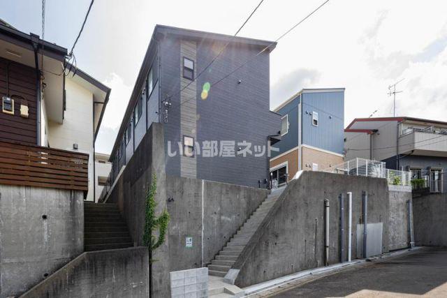 アザーレ・ナッジ東海大学前