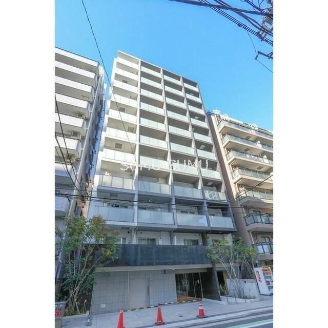 CRANE COURT TSURUMI
