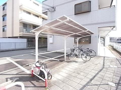 マナスハイツ