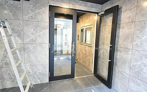 THE CLASS LUXURY RESIDENCE