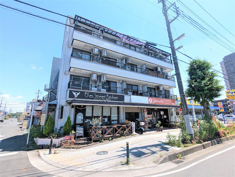 吉川サンパレス