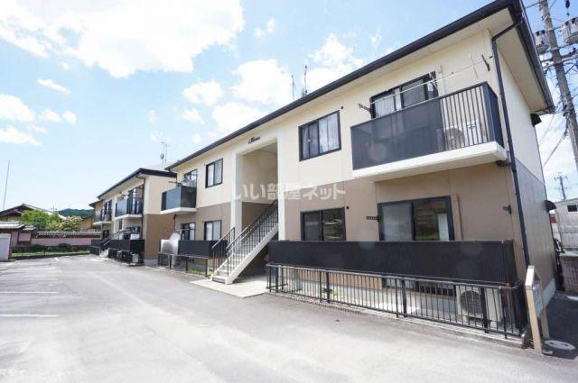 WHITE WOOD A