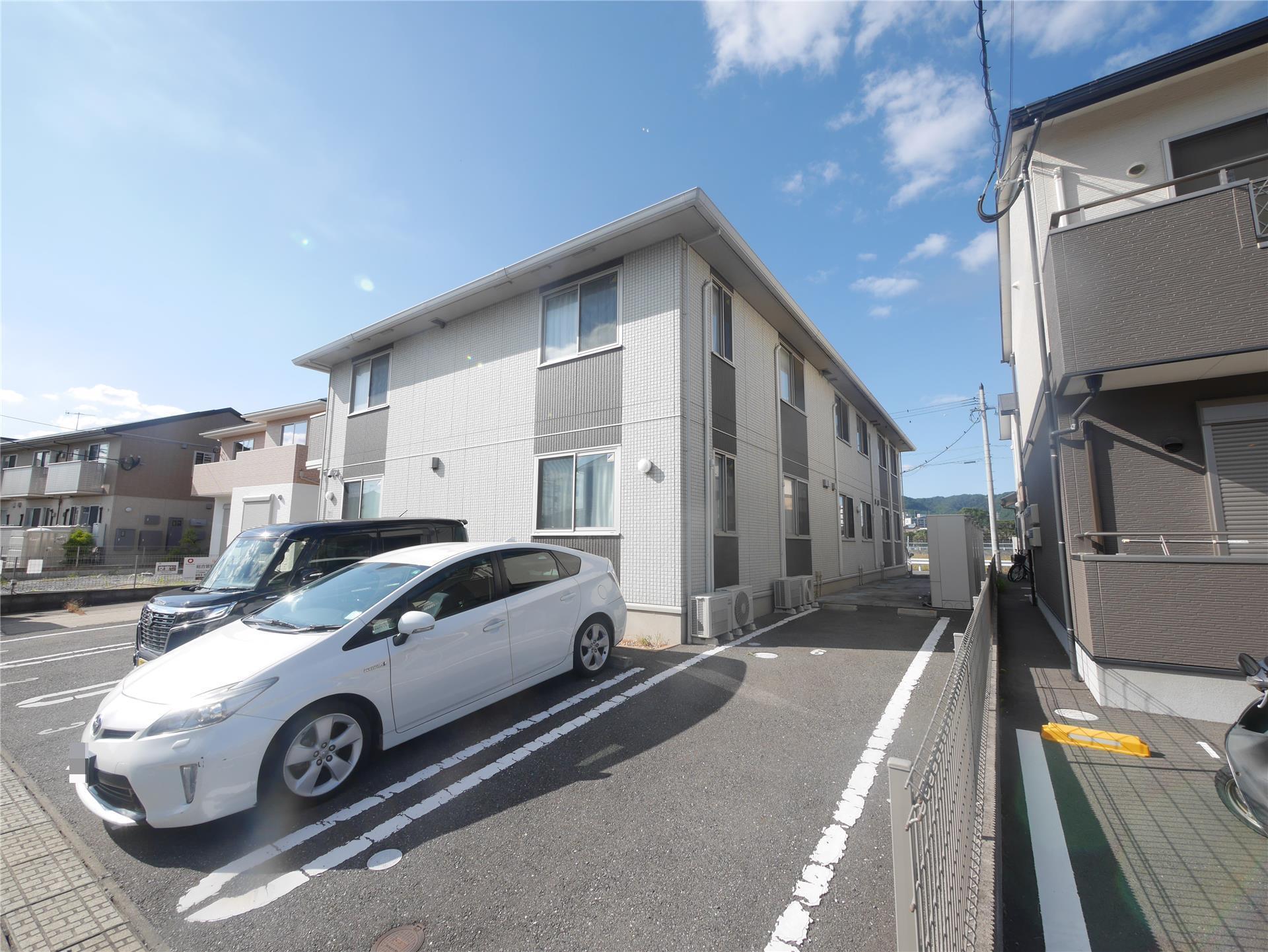 プラージュKJ