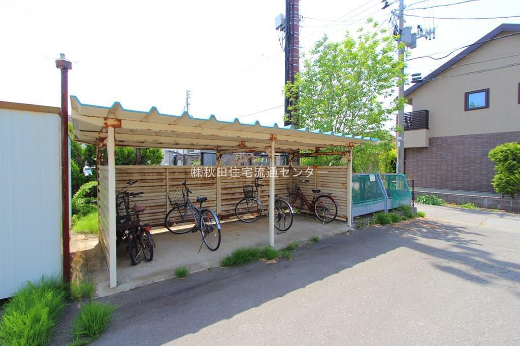 ドミナス泉中央 A棟