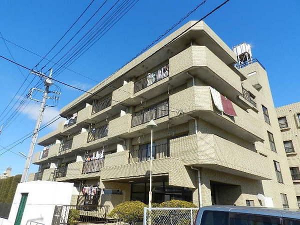 平和マンション