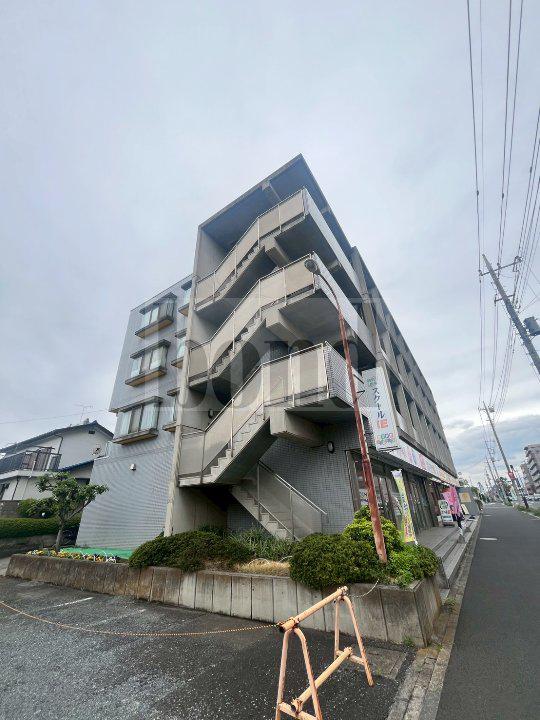 Y.Sビル