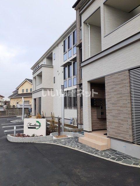 フォンターナ小松里