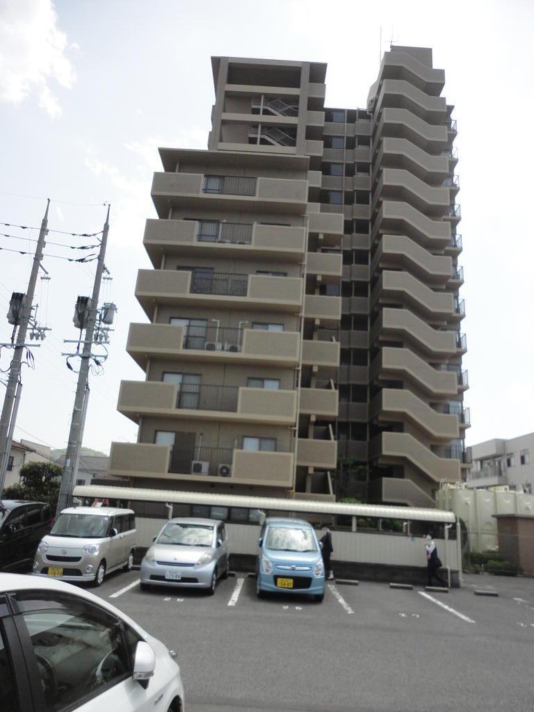 ファミール高屋ヌーベルビュー