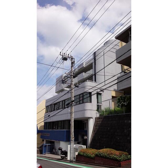 AKCビル