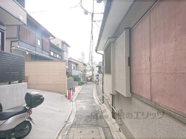ST.RESIDENCE伏見稲荷