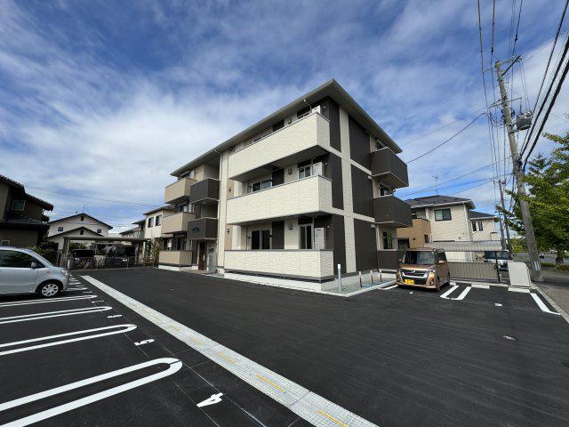 ＪＲ東北本線 盛岡駅 徒歩24分 3階建 築2年