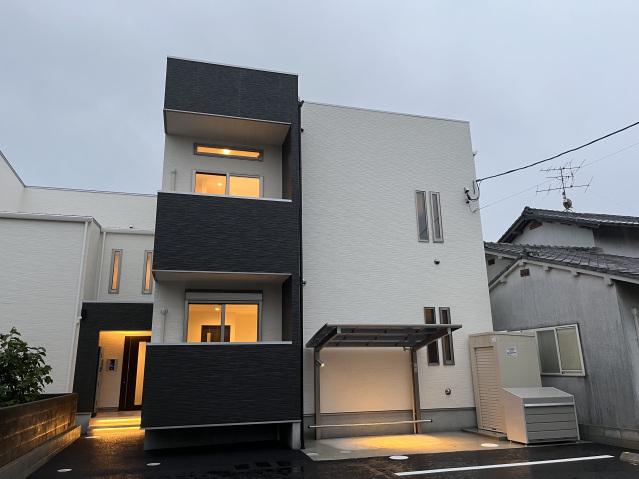 GRANDTIC 西阿知(1LDK/1階)の外観写真