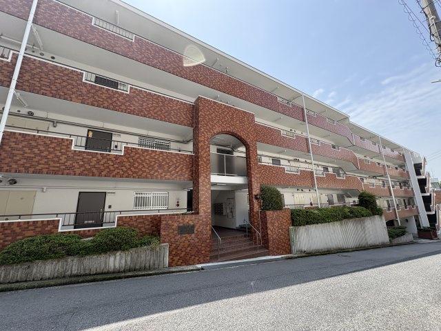 牛田コーポラスE棟