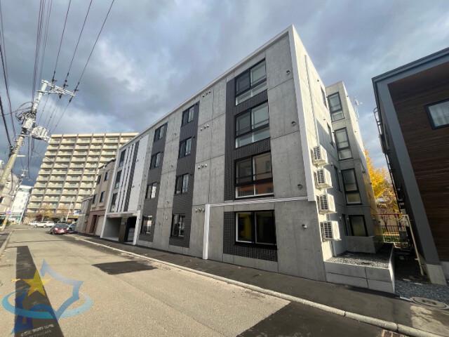 RESIDENCE SHINMEI 北円山