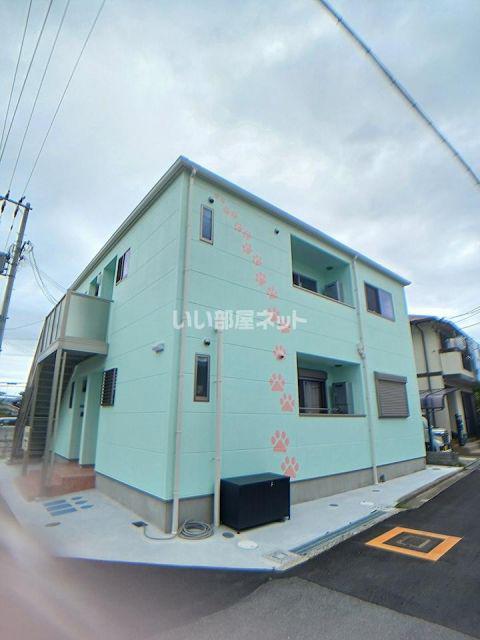 にゃんこハイツ