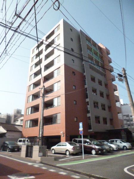 ファーネスト西新472