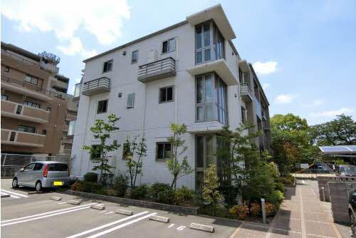 シャルマンドミール