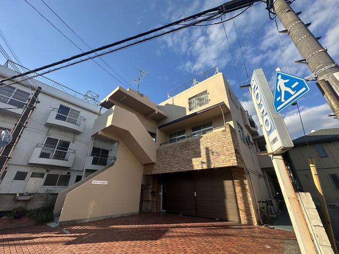 ヴィヴァーチェ総持寺(2DK/3階)