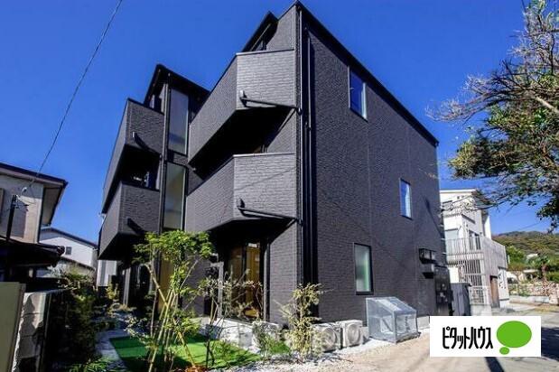 DOUZE KAMAKURA