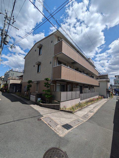 ＪＲ東海道本線 山科駅 徒歩2分 3階建 築10年