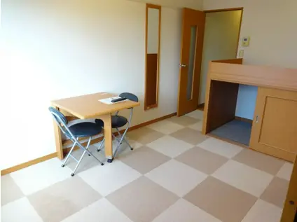 沖縄都市モノレール 小禄駅 徒歩28分 2階建 築18年(1K/2階)の間取り写真